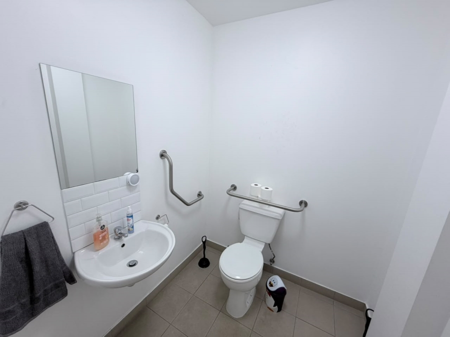 To Let Commercial Property for Rent in Fisantekraal Western Cape